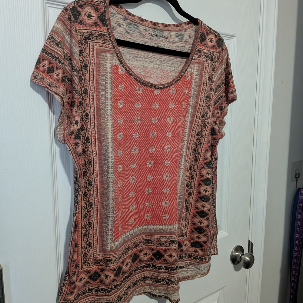 Lucky Brand Coral Patterned Short Sleeve Women's Top - Picture 2 of 8